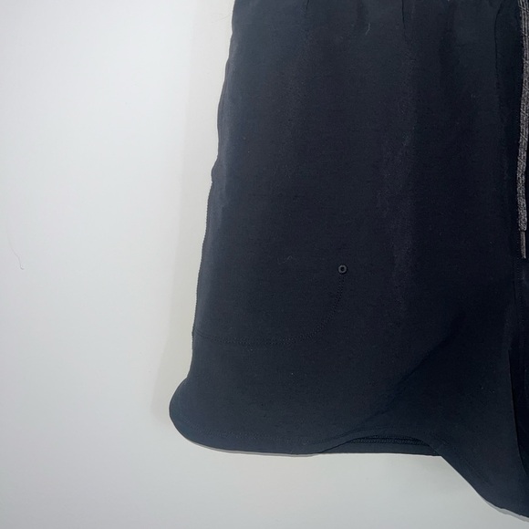 Allbirds Men's Natural Run Short - Natural Black, new with tags - Picture 5 of 12